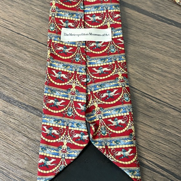 TWO Metropolitan Museum of Art Ties Blue Red Pattern Yellow Geometric Silk - Picture 11 of 12